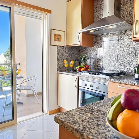 Apartment Modern Ocean, Garden & Pool View By Becherish Albufeira