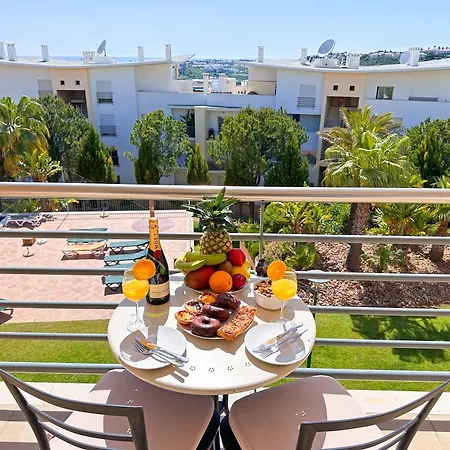 Apartment Modern Ocean, Garden & Pool View By Becherish Albufeira