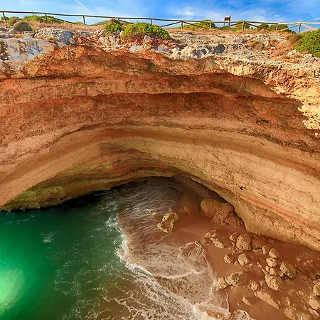 Modern Ocean, Garden & Pool View By Becherish 아파트 *