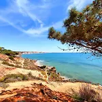 Apartamento Modern Ocean, Garden & Pool View By Becherish Albufeira
