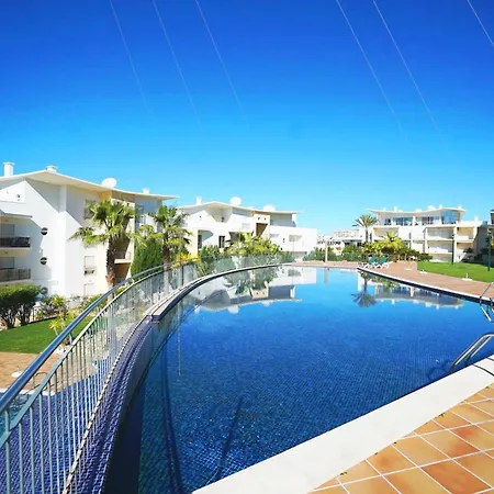 Modern Ocean, Garden & Pool View By Becherish شقة البوفيرا