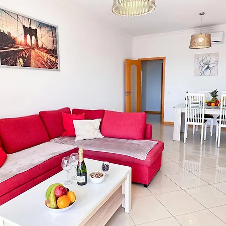 Modern Ocean, Garden & Pool View By Becherish 알부페이라