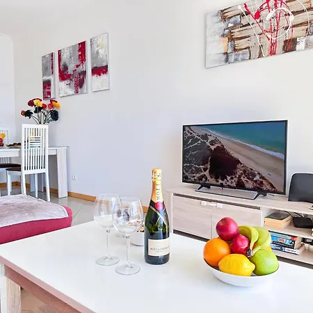 Modern Ocean, Garden & Pool View By Becherish * 알부페이라