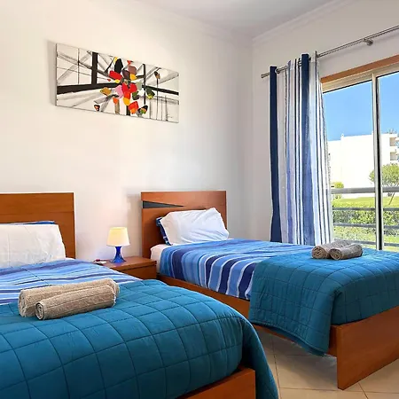 Appartement Modern Ocean, Garden & Pool View By Becherish Albufeira