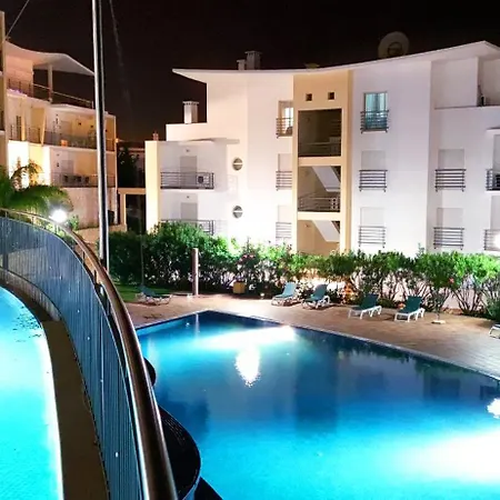 شقة Modern Ocean, Garden & Pool View By Becherish *