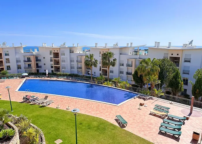 شقة Modern Ocean, Garden & Pool View By Becherish *